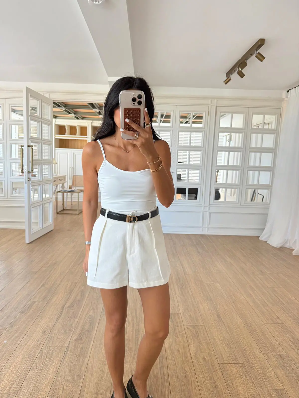 Antony BSL Emily Body